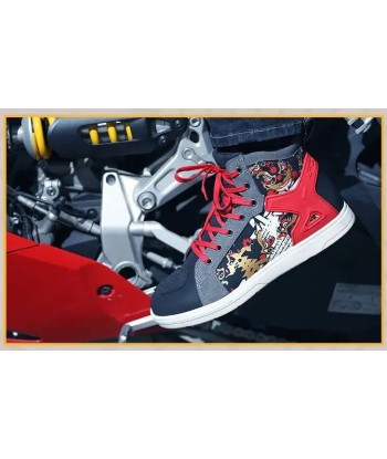 Motorrad-High-Top-Sneaker s'inspire de l'anatomie humaine